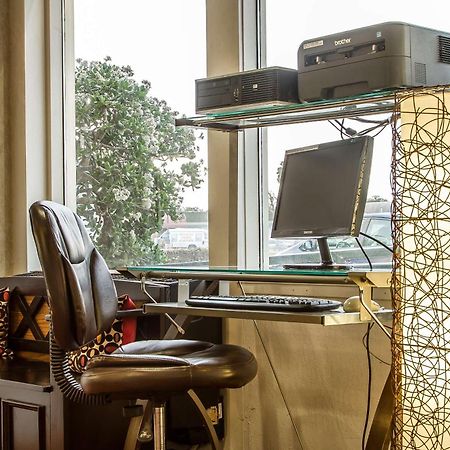 Quality Inn & Suites Silicon Valley Santa Clara Ngoại thất bức ảnh