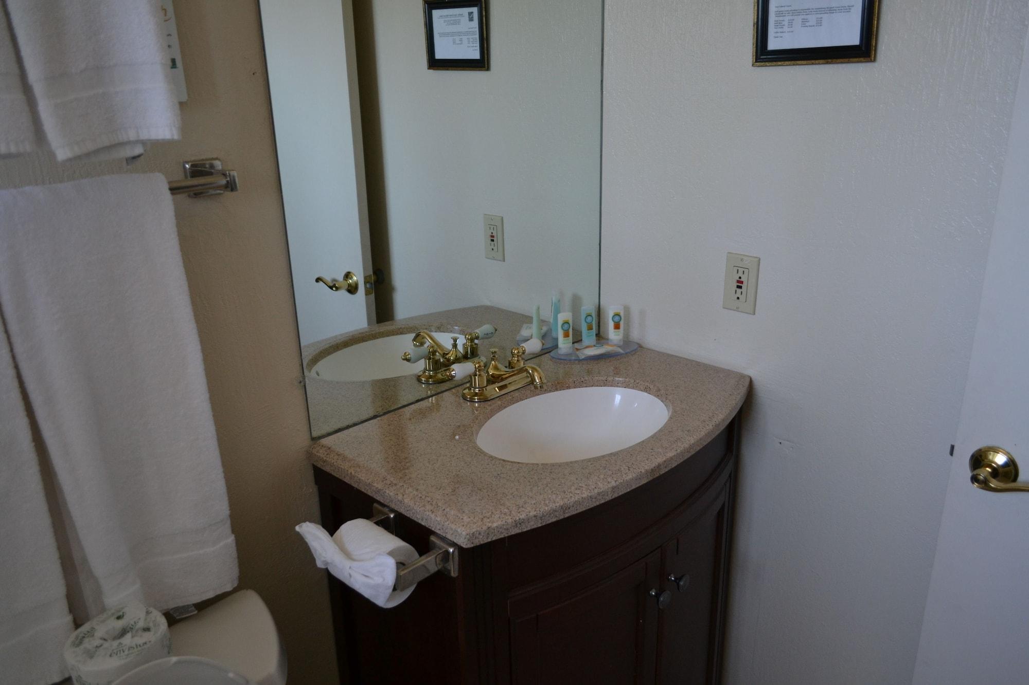 Quality Inn & Suites Silicon Valley Santa Clara Ngoại thất bức ảnh