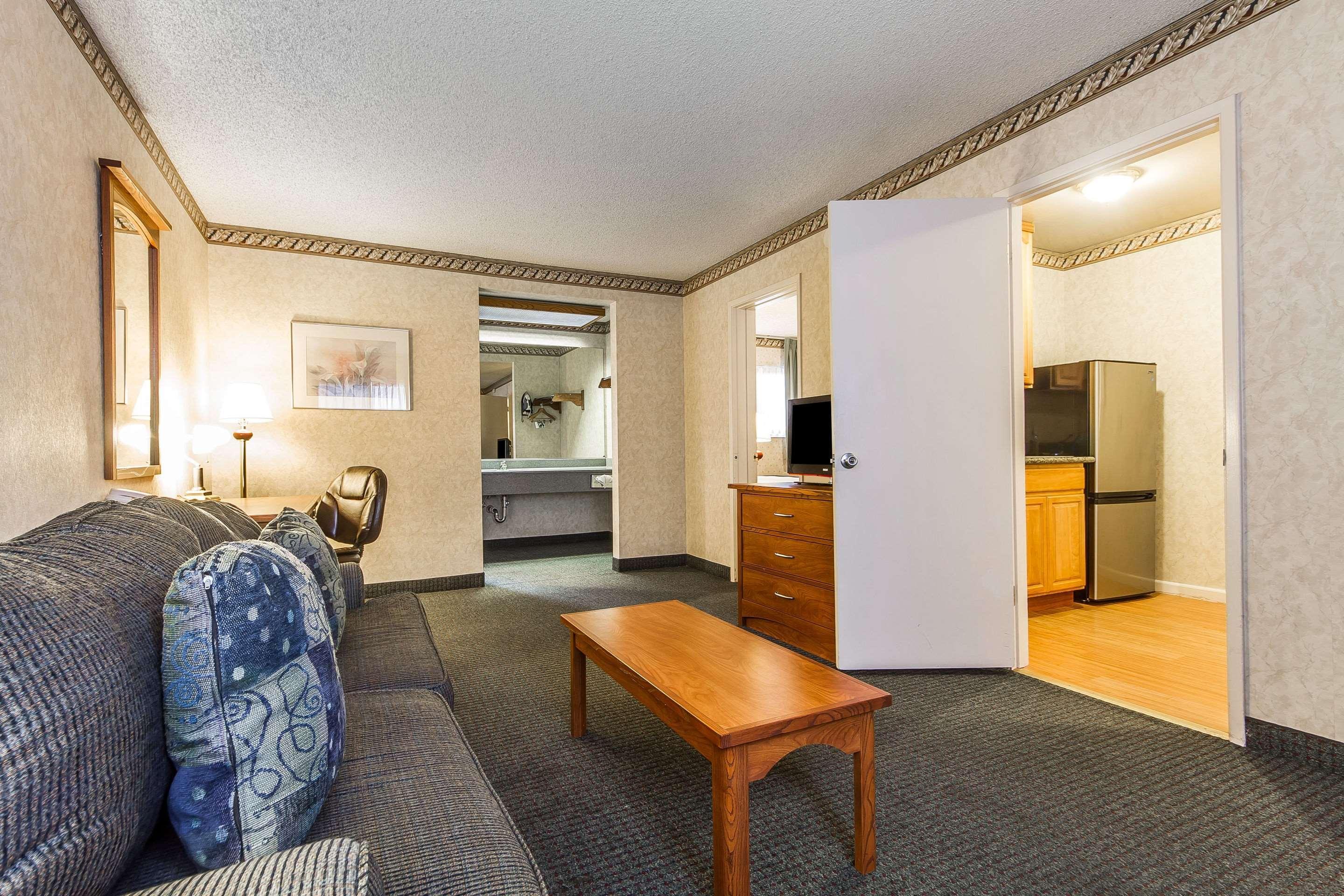 Quality Inn & Suites Silicon Valley Santa Clara Ngoại thất bức ảnh