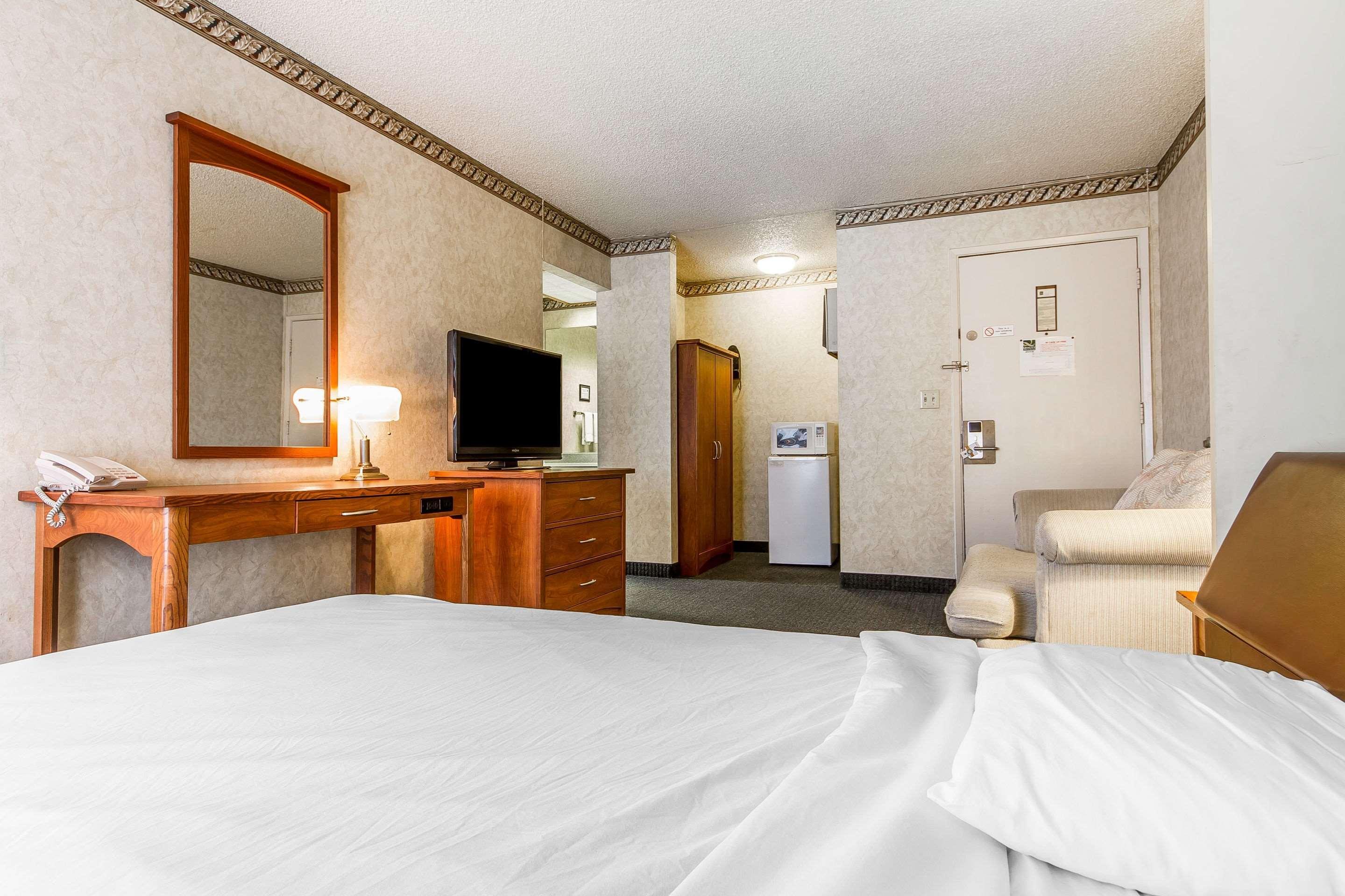 Quality Inn & Suites Silicon Valley Santa Clara Ngoại thất bức ảnh