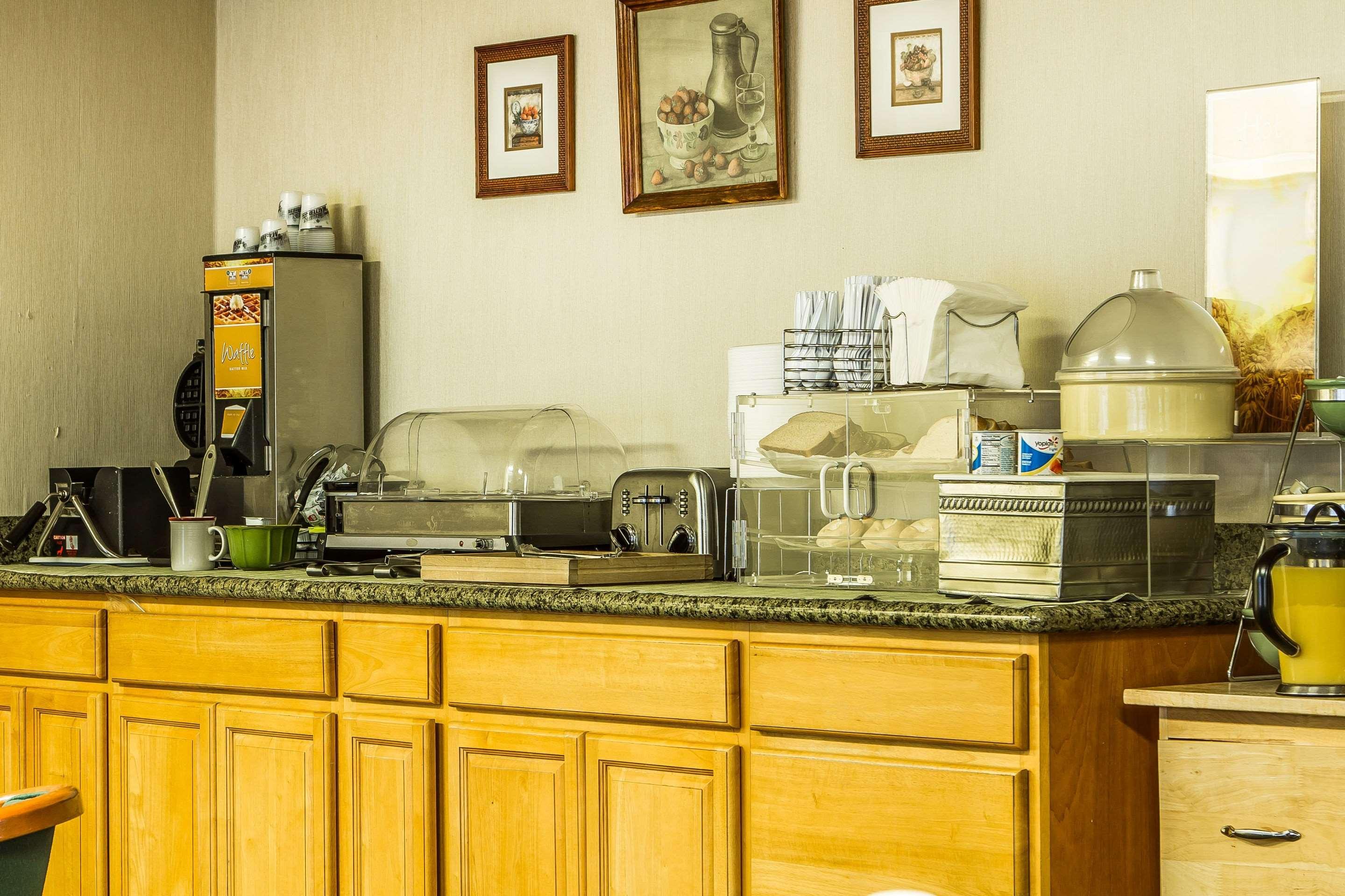 Quality Inn & Suites Silicon Valley Santa Clara Ngoại thất bức ảnh
