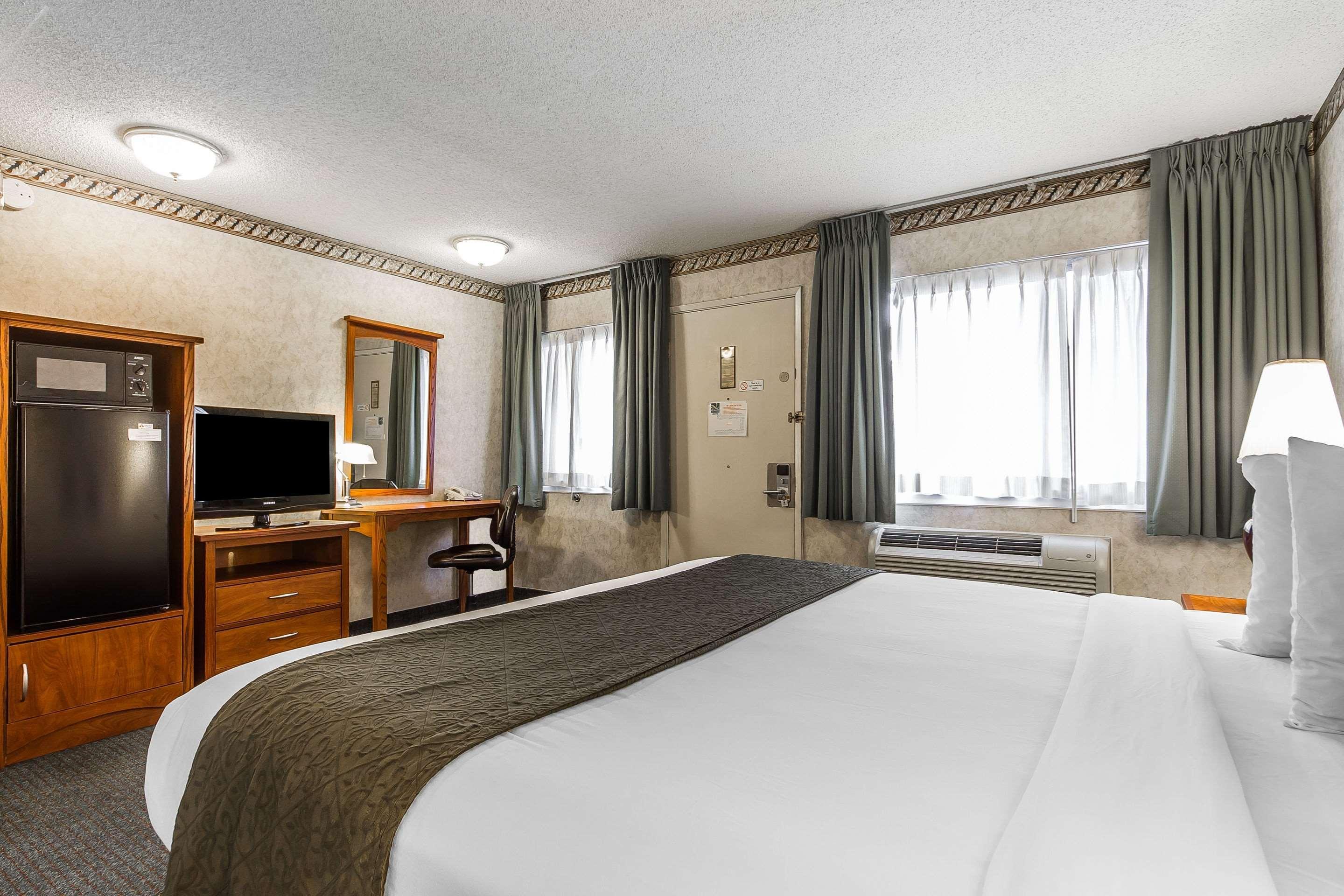 Quality Inn & Suites Silicon Valley Santa Clara Ngoại thất bức ảnh