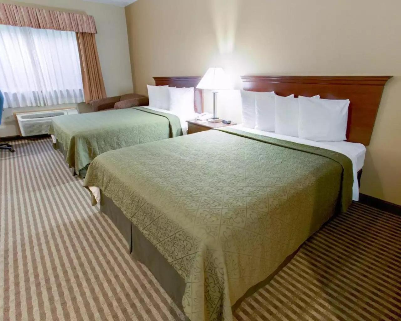 Quality Inn & Suites Silicon Valley Santa Clara Ngoại thất bức ảnh