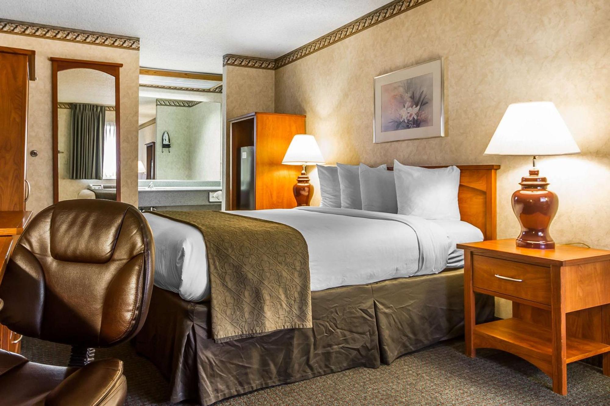 Quality Inn & Suites Silicon Valley Santa Clara Ngoại thất bức ảnh